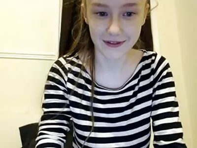 Po analinių žaidimų jauni jaunikliai sulaužė asilus.